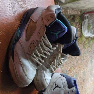 COPY - JORDAN 5 RETRO GRAPE SNEAKERS
